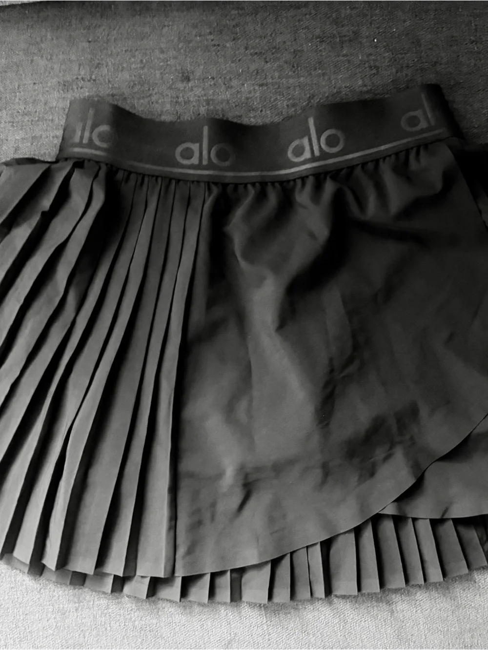 Black ALO Tennis skirt